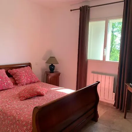 Holiday home Agreable Maison Dans Les Vignes, 8 Min De La Aleria (Corsica)