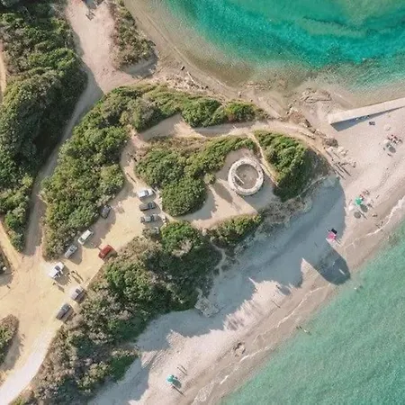 Agreable Maison Dans Les Vignes, 8 Min De La * Aleria (Corsica)